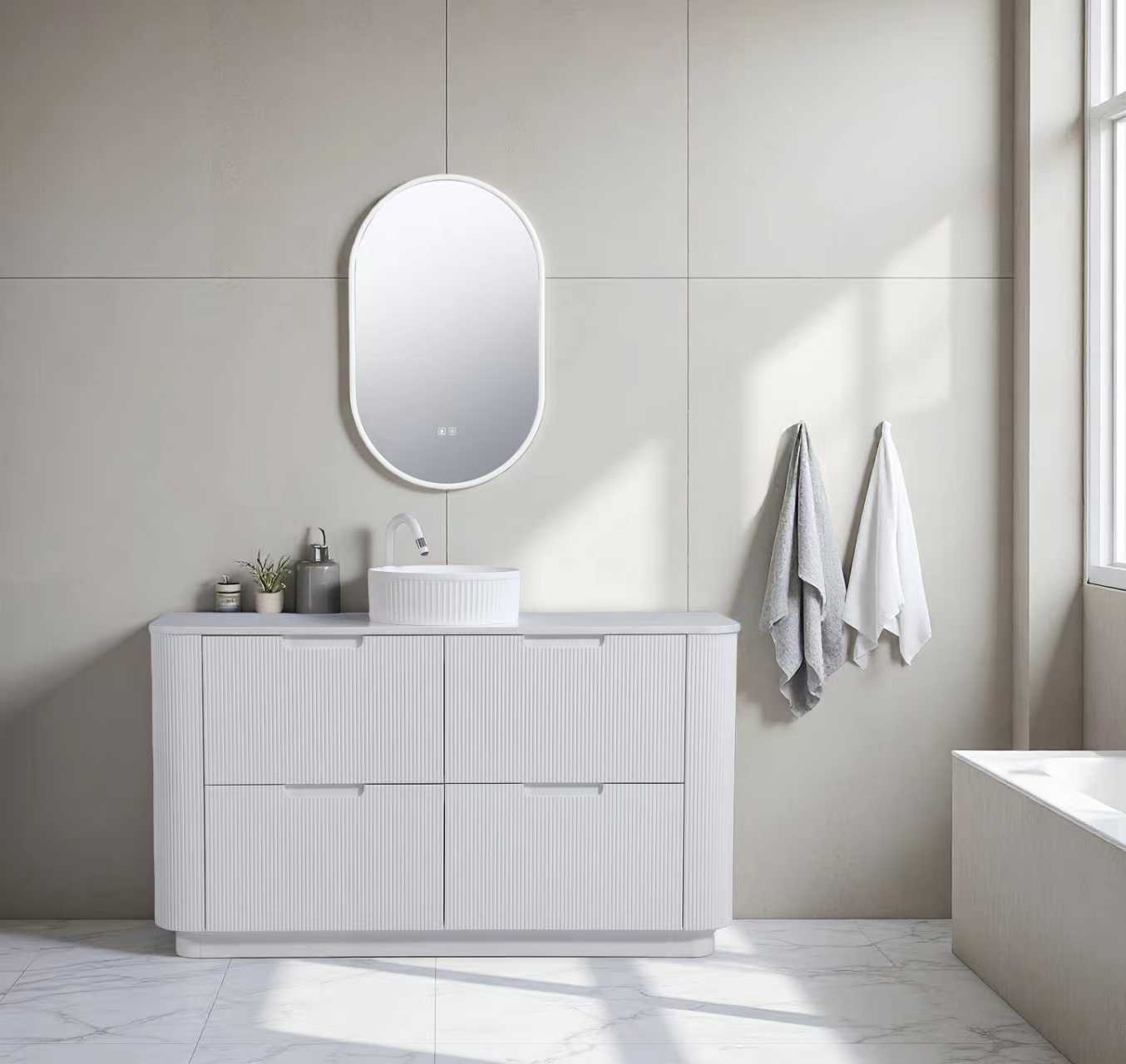 Roma Free-Standing Vanity Single Bowl